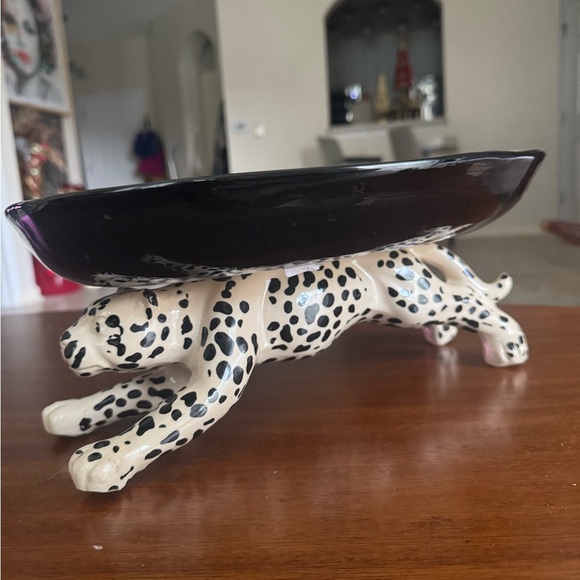Pier 1 Spotted Cheetah Ceramic Serving Bowl Centerpiece Dish Black Cream Stand - Picture 5 of 11